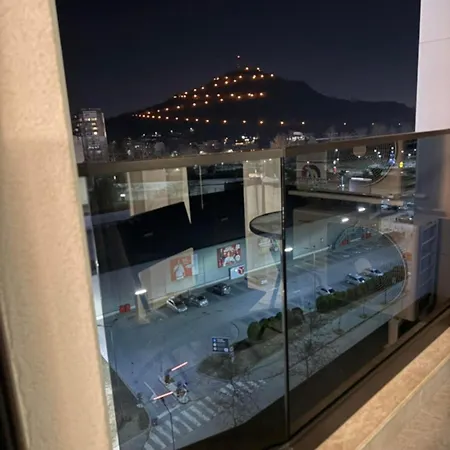 Delux 1 - луксозен с паркинг بلوفديف